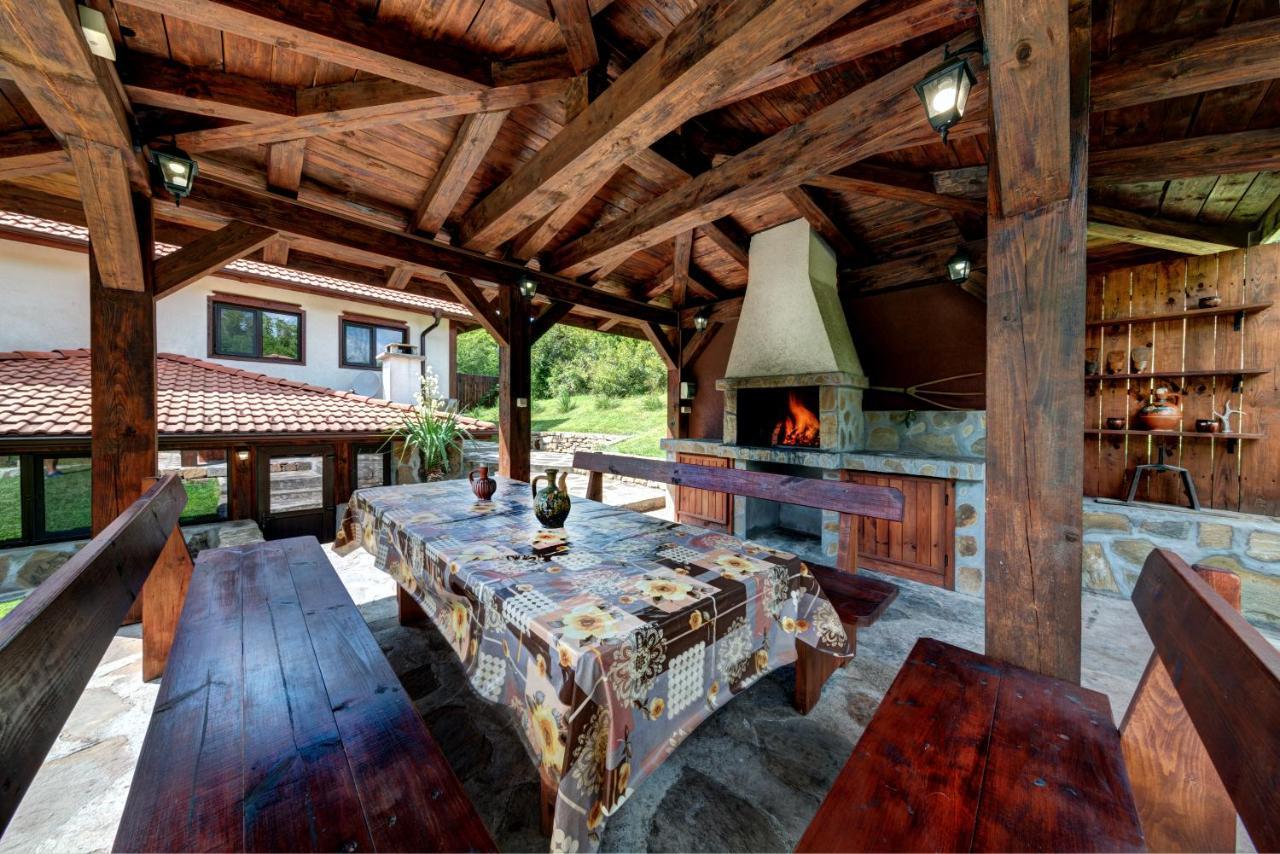 House Maya Tryavna Exterior photo