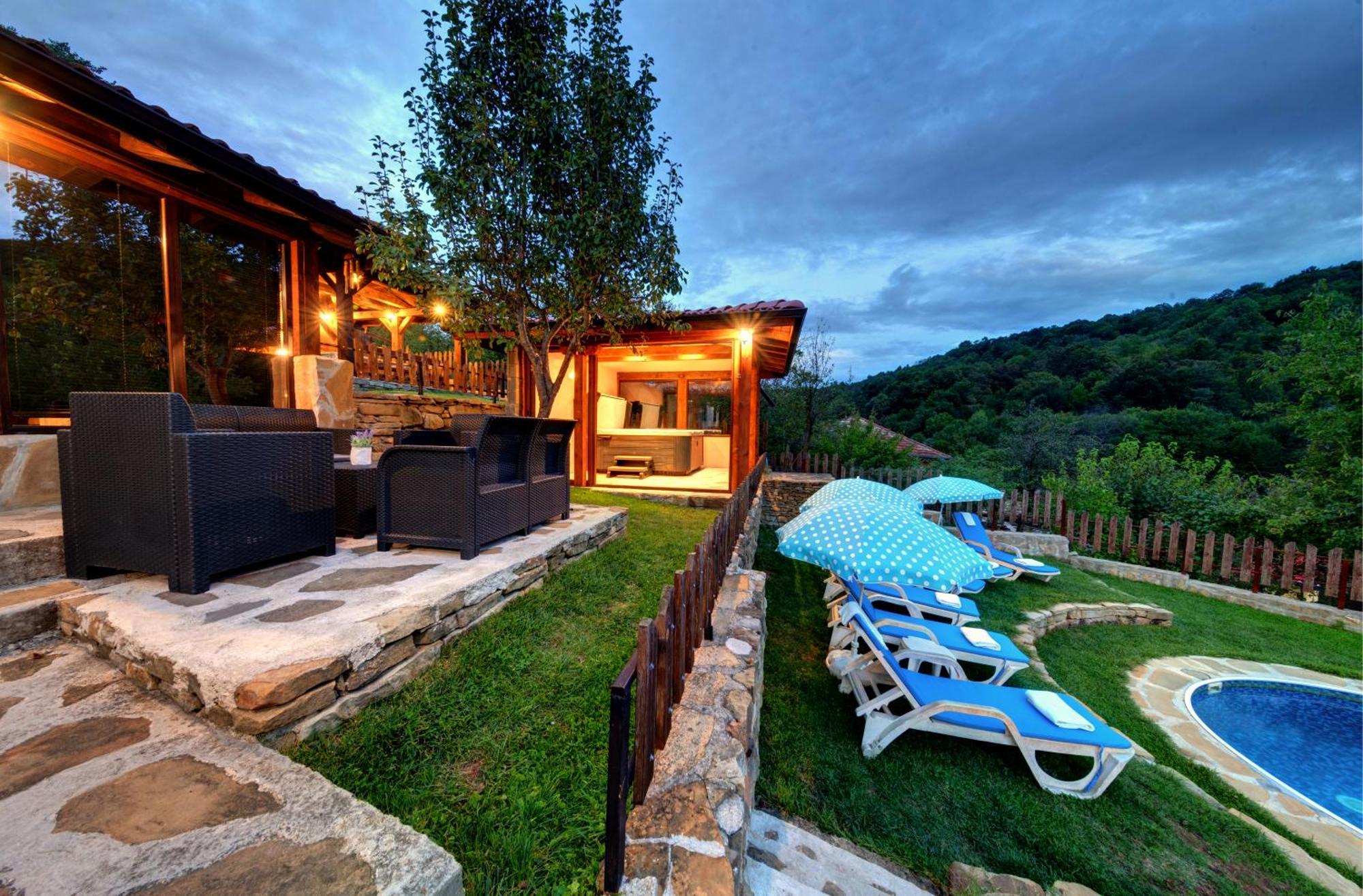 House Maya Tryavna Exterior photo